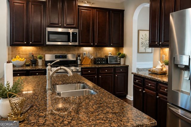 1301 Rose Terrace Circle, Loganville, GA 30052