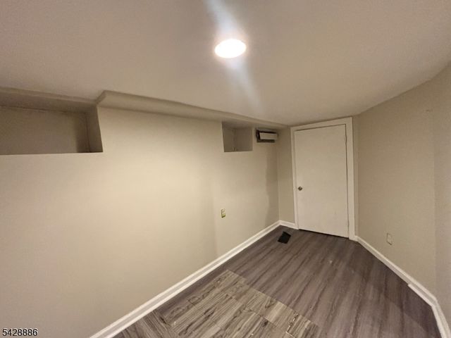 288 Totowa Ave, Paterson City, NJ 07502