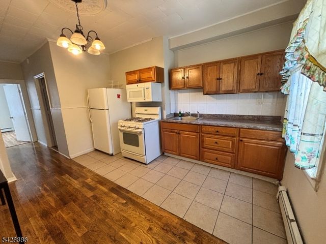 288 Totowa Ave, Paterson City, NJ 07502