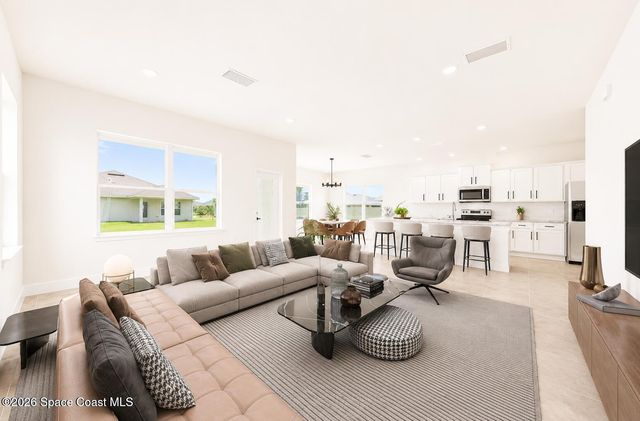 1188 Soleway Avenue NW, Palm Bay, FL 32907