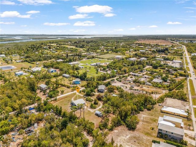 8677 Whispering Pines DR, St. James City, FL 33956