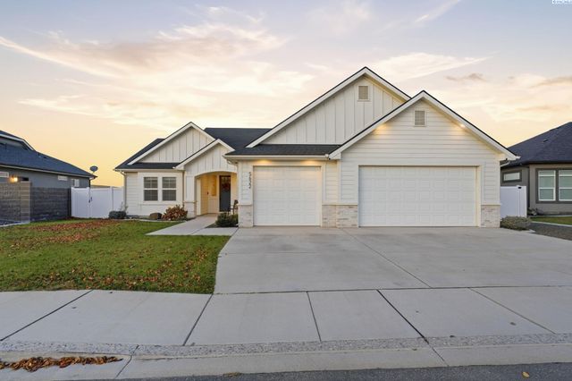 5622 W 41st Ave, Kennewick, WA 99338