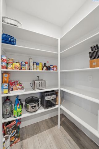 5622 W 41st Ave, Kennewick, WA 99338