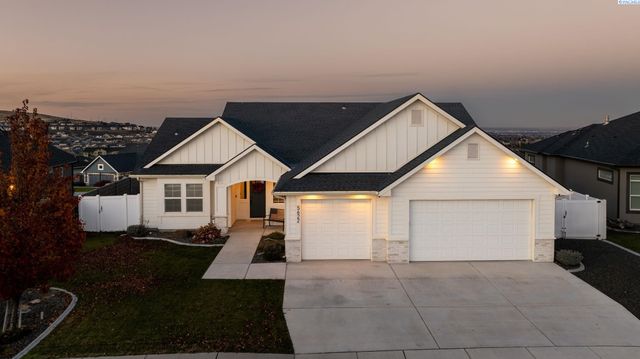 5622 W 41st Ave, Kennewick, WA 99338