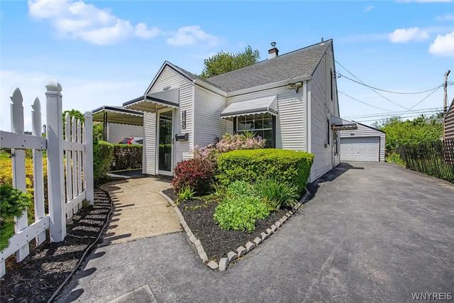 145 Hoover Avenue, Tonawanda, NY 14217