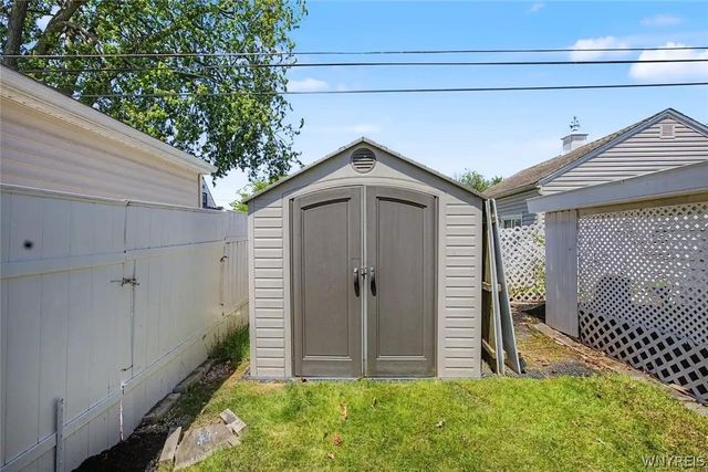 145 Hoover Avenue, Tonawanda, NY 14217