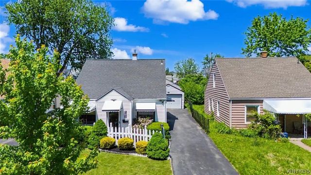 145 Hoover Avenue, Tonawanda, NY 14217