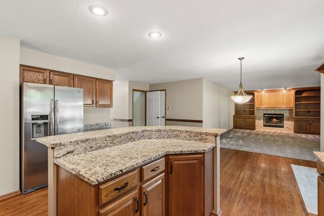 1006 NE Trilein Drive, Ankeny, IA 50021
