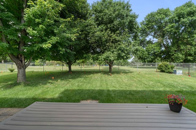 1006 NE Trilein Drive, Ankeny, IA 50021