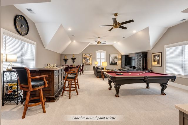 1012 Keeneland Dr, Gallatin, TN 37066