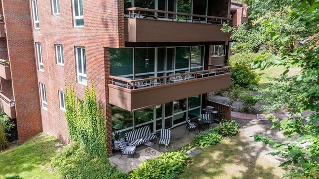 241 Perkins Street D302, Boston, MA 02130