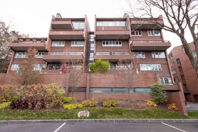 241 Perkins Street D302, Boston, MA 02130