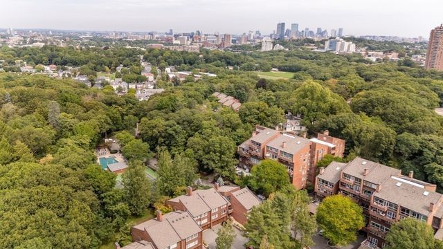 241 Perkins Street D302, Boston, MA 02130