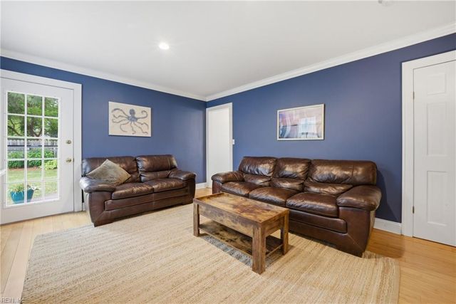 6159 Rolfe Ave, Norfolk, VA 23508