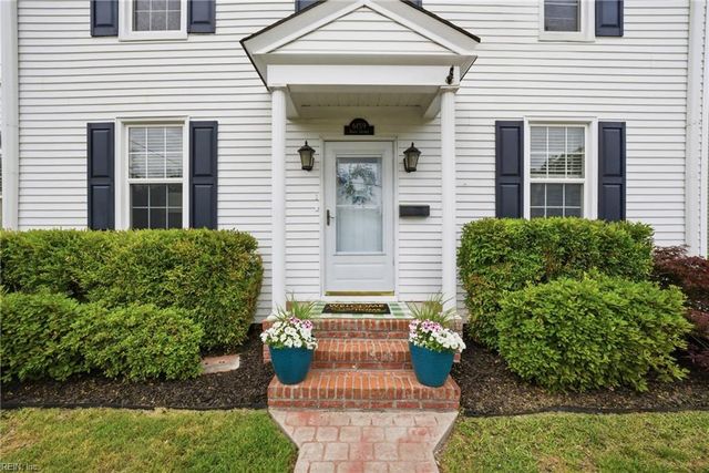 6159 Rolfe Ave, Norfolk, VA 23508