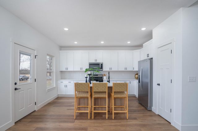 145 E Clayton Lane, Republic, MO 65738