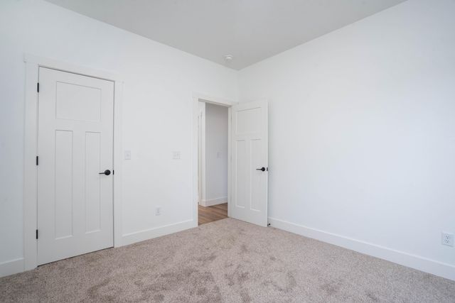 145 E Clayton Lane, Republic, MO 65738
