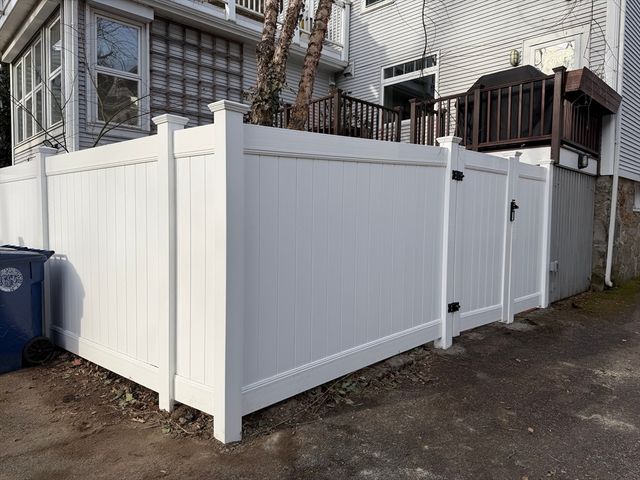 26 Knowles 26, Newton, MA 02459