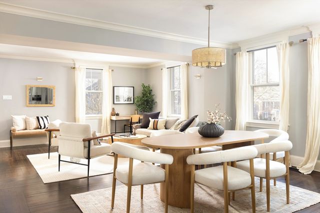 26 Knowles 26, Newton, MA 02459