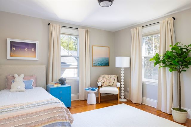 26 Knowles 26, Newton, MA 02459