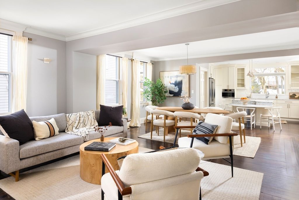 26 Knowles 26, Newton, MA 02459