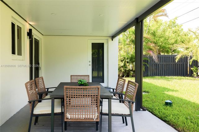 4401 NE 13th Avenue, Oakland Park, FL 33334
