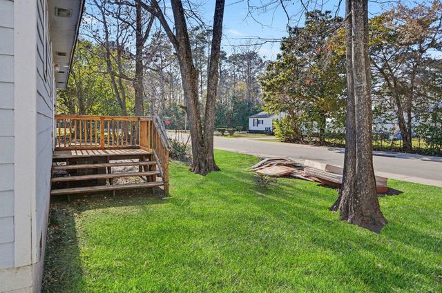 913 White St., Myrtle Beach, SC 29577