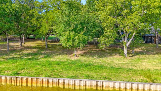 Lot 32 Embarcadero, Kerens, TX 75144