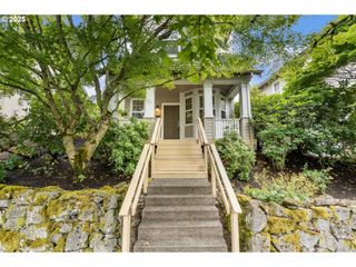 2512 Nw MILLER Rd 20, Portland, OR 97229
