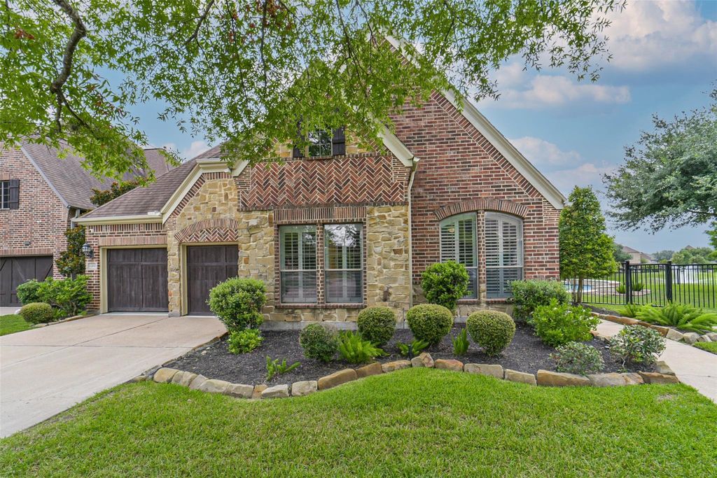 1202 Maroon Lane, Houston, TX 77077