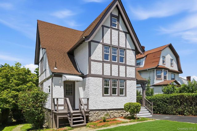184 W Post Road, White Plains, NY 10606