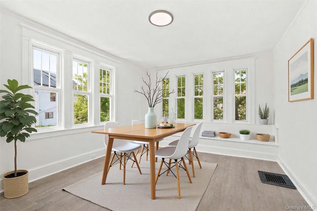 184 W Post Road, White Plains, NY 10606