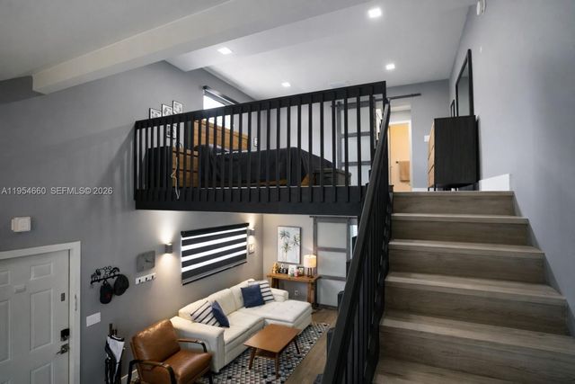 3200 Coral Springs Dr 108, Coral Springs, FL 33065