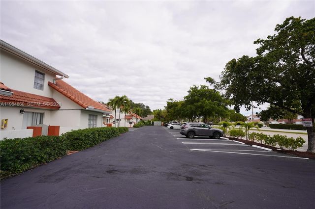 3200 Coral Springs Dr 108, Coral Springs, FL 33065