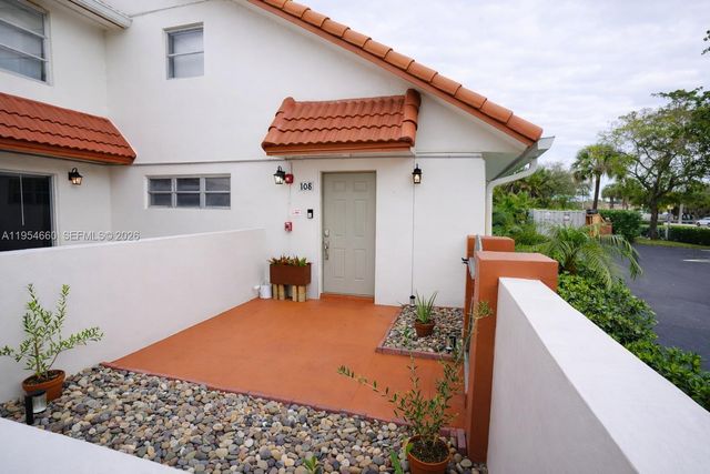 3200 Coral Springs Dr 108, Coral Springs, FL 33065