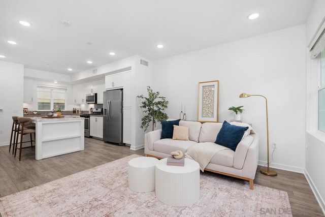170 Diamante Rd, San Marcos, CA 92078