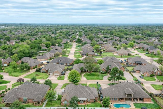 2413 SW 113th Terrace, Oklahoma City, OK 73170