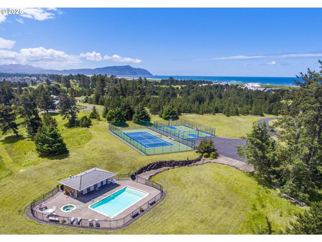89062 PINEHURST Rd, Gearhart, OR 97138