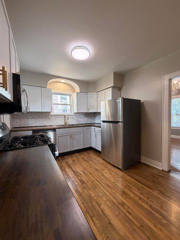 6548 Jefferson Avenue, Hammond, IN 46324