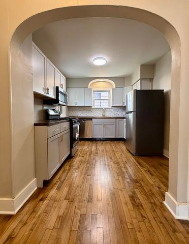 6548 Jefferson Avenue, Hammond, IN 46324