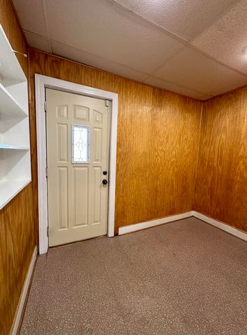 6548 Jefferson Avenue, Hammond, IN 46324