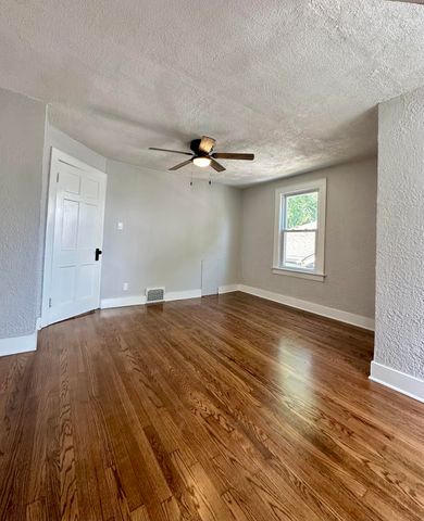 6548 Jefferson Avenue, Hammond, IN 46324