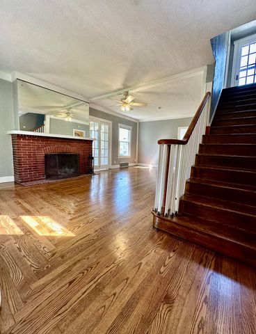 6548 Jefferson Avenue, Hammond, IN 46324
