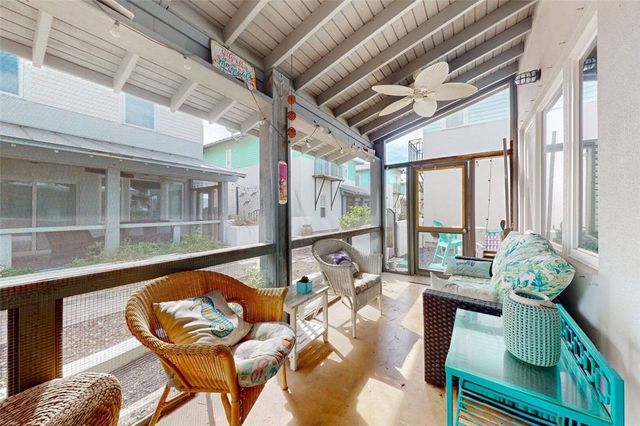 307 E Avenue G 6, Port Aransas, TX 78373