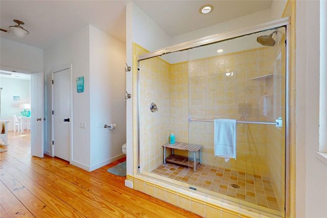 307 E Avenue G 6, Port Aransas, TX 78373