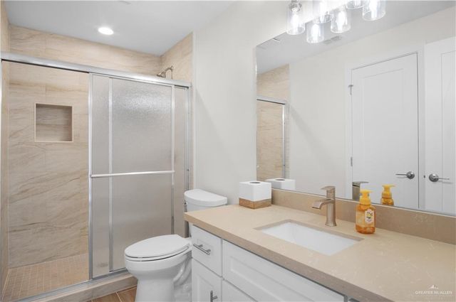 6821 N 5th Street, Mcallen, TX 78504