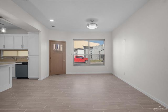 6821 N 5th Street, Mcallen, TX 78504