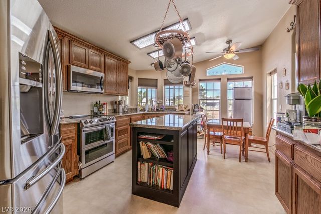 3410 Adobe Court, Pahrump, NV 89048