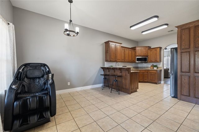 1406 N Latisha Lane, Siloam Springs, AR 72761