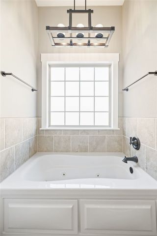 1406 N Latisha Lane, Siloam Springs, AR 72761